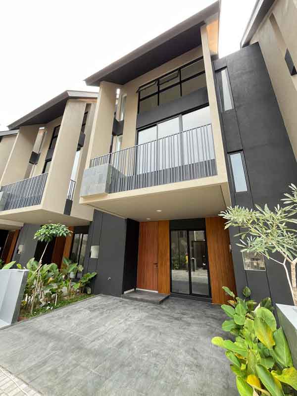 Rumah Baru Siap Huni Bebas Banjir DiLebak Bulus