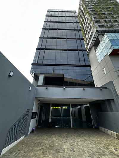 Eksklusif 9-Floor Office Building @ Fatmawati Raya