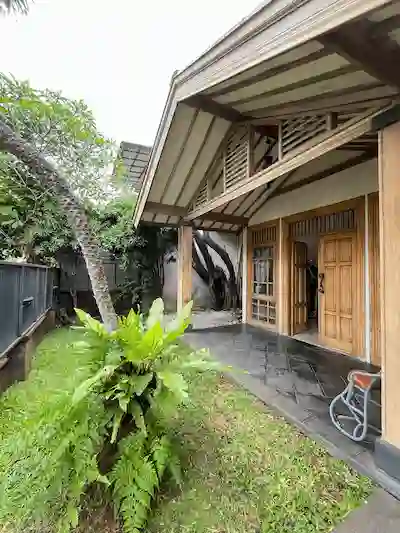 Rumah Dekat Mall Di Pejaten Siap Huni Dan Lokasi Strategis