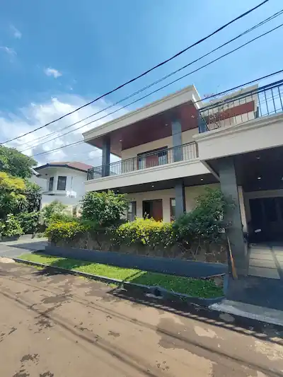 Rumah Mewah Pejaten Siap Huni