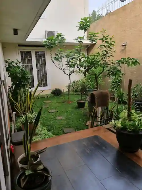 Menteng Bintaro 9