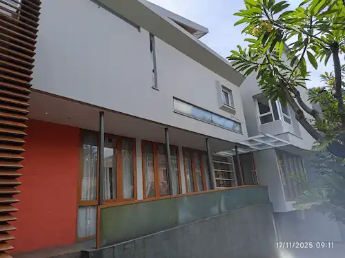PREMIUM HOUSE FOR RENT IN PONDOK INDAH, JAKARTA SELATAN